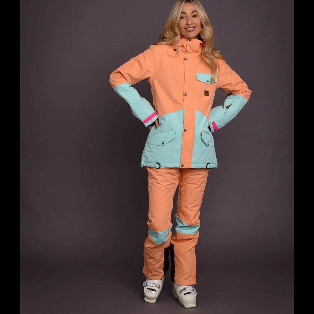 OOSC CLOTHING RETRO STYLE SKI COAT CORAL & MINT WITH PINK ACCENTS